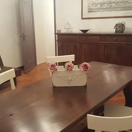 Apartman Granny's House Lucca