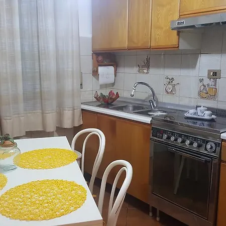 Apartman Granny's House *